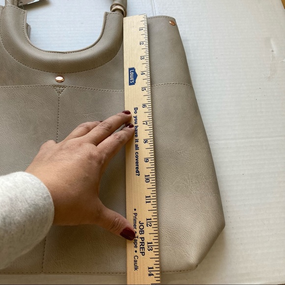 🆕 Ulta Beauty Faux Leather Tote - Picture 10 of 13